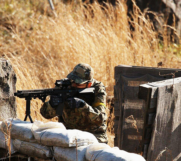 左利きの狙撃主