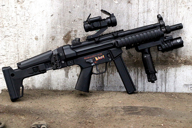 MP5にMASADAストック