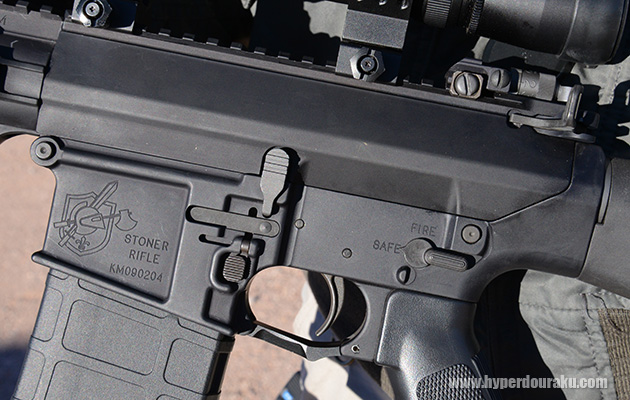 SR25のレシーバー左側面