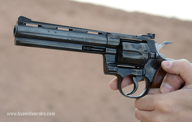 コルト パイソン