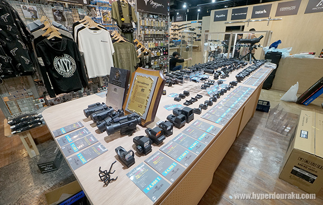 ベクターオプティクス