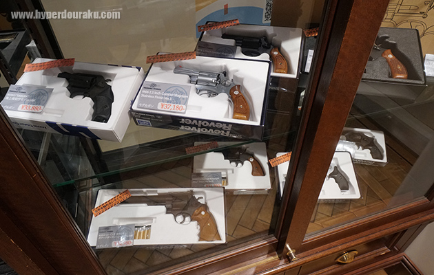 モデルガンもラインアップ