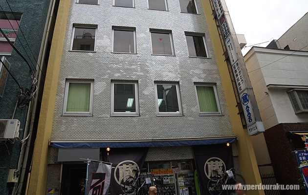 サカイビルの3F