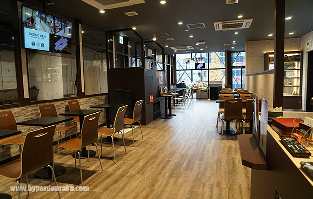 店内はとても広い!!