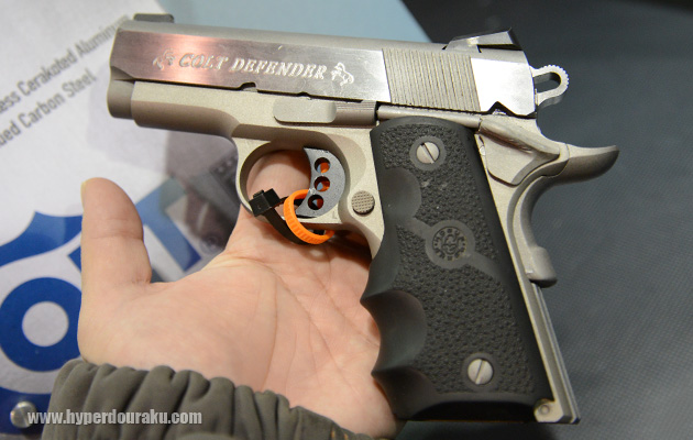 ディフェンダー