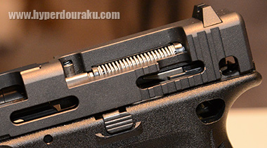 セーフアクションメカニズムをカットモデル