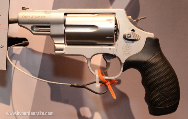 GOVERNORのシルバーモデル