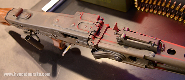 フィーディングカバーのゴツさ加減