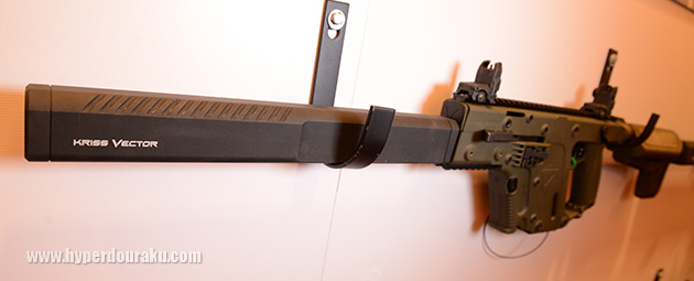 バレルシュラウドが角型