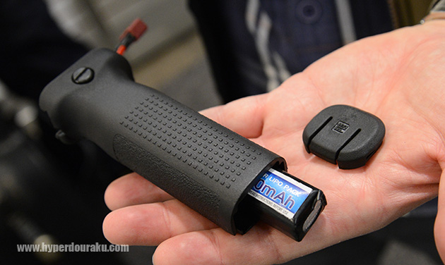 バーティカルフォアグリップ