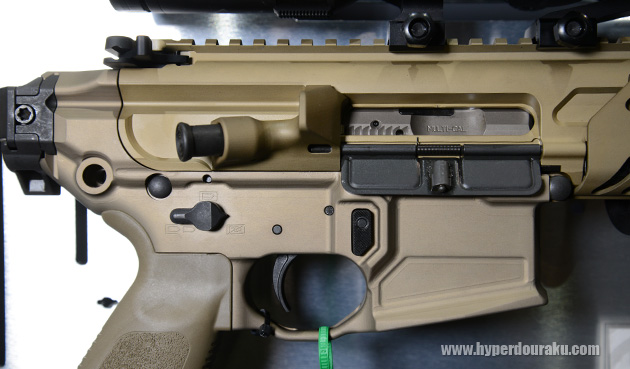 レシーバー右面