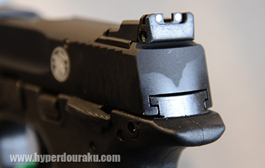 スライドエンド