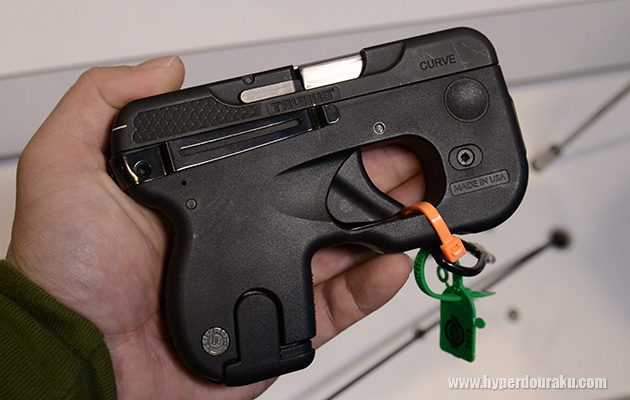 重量は289gと軽量