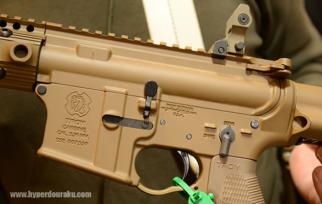 M7A1 CQBのレシーバー左面