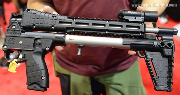 真ん中から折りたためてしまう