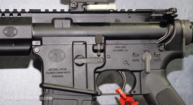 セレクティブファイアのFN16