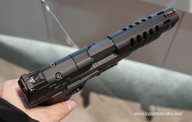 ファイバーオプティクス