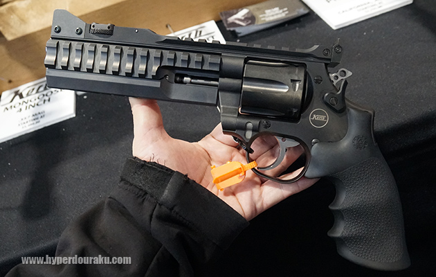 6インチバレル、装弾数6発