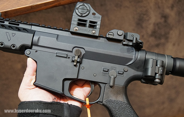 刻印がなくシンプル