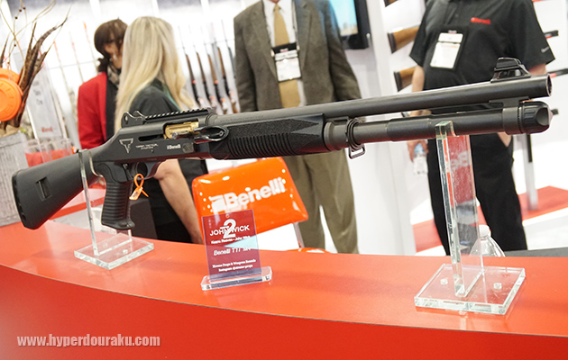 Benelli TTI M4ショットガン