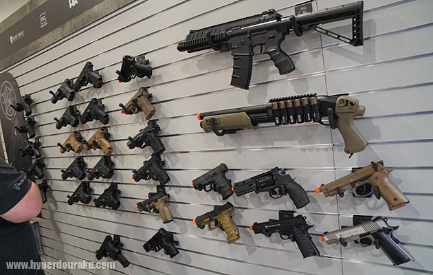 GLOCK、WALTHER、BERETTA