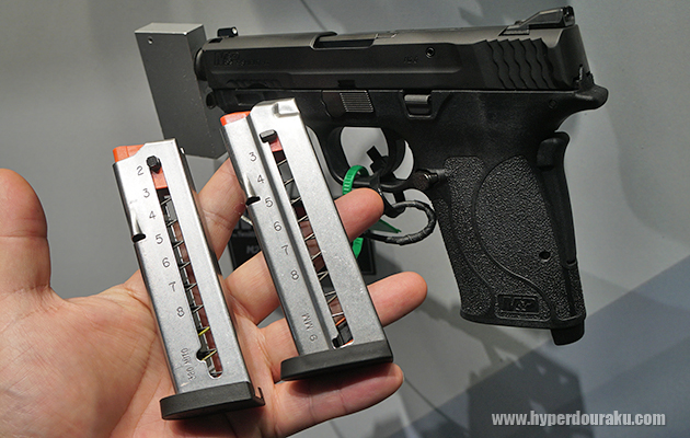 .380と9mmのマガジンの比較