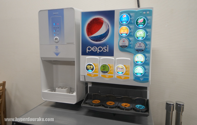 ドリンクサーバー