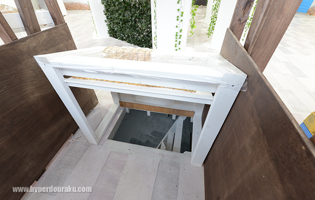 地下への秘密の入り口