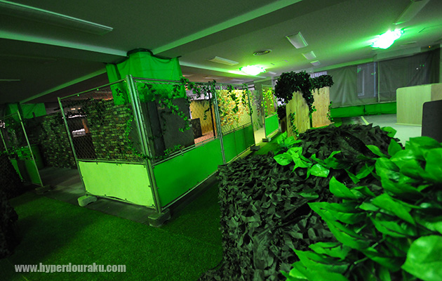 奥行約40m、幅約15mのサイズ