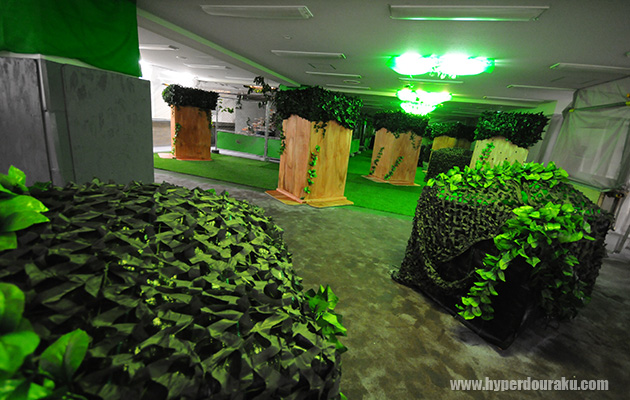 森の中の廃墟をイメージ