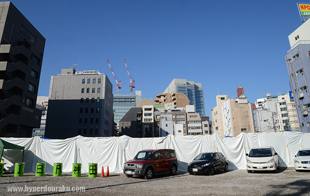 駐車場は車約20台程度