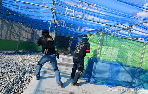 8割がコンクリートで、残り2割程度が砂利