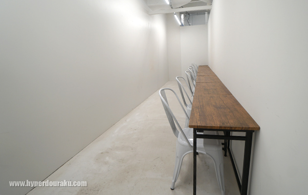 シューティングレンジのお客さん専用ルーム