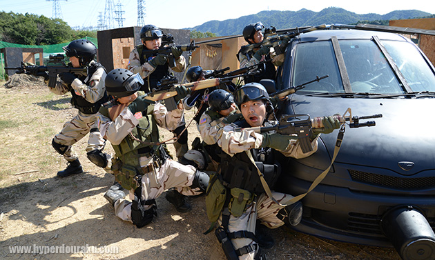 ブラックホーク前でデルタが集合