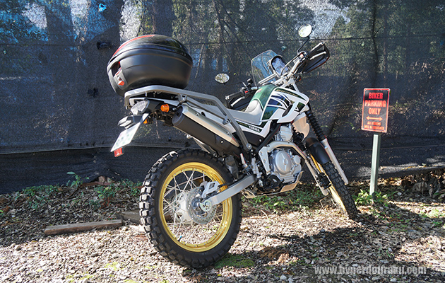 バイク専用駐輪場