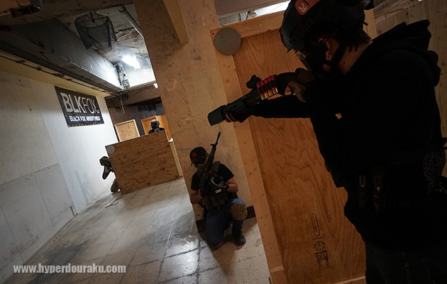 左サイドの外周