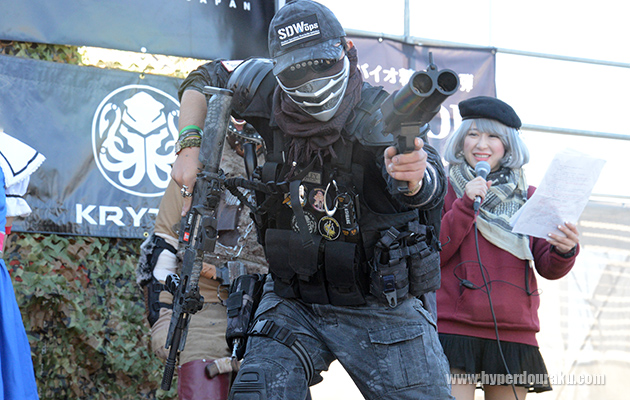 ダブルバレルのグレネードランチャー!!