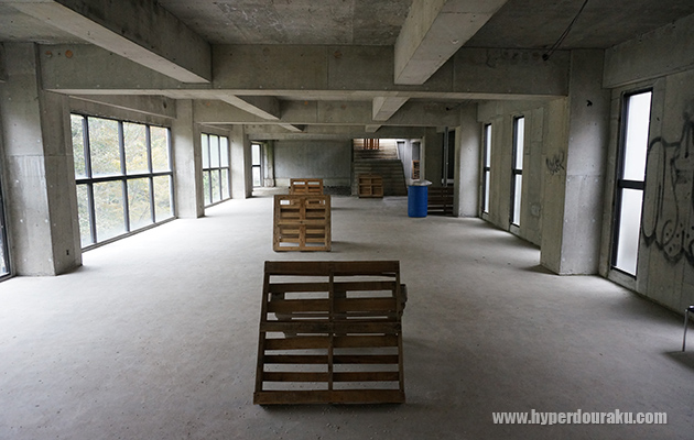 2階に位置するホール