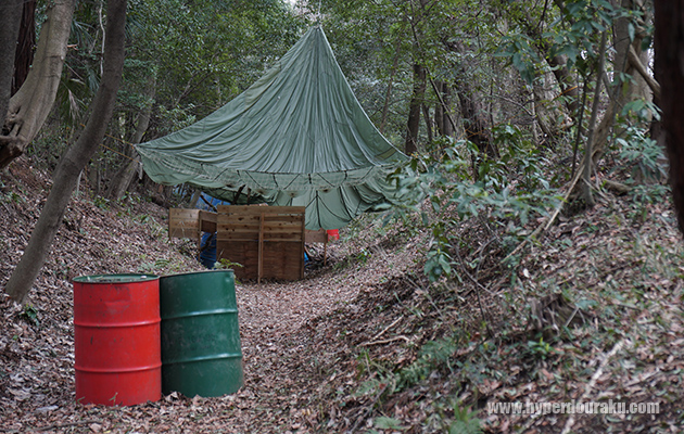 左サイドを貫く大きな谷
