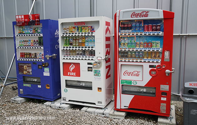 ドリンクの自販機