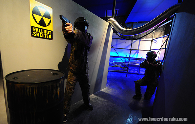 地下シェルターエリア