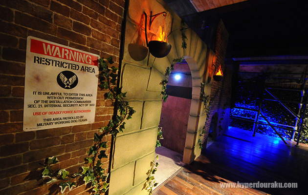 怪しげなゲート