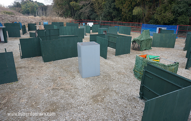 コンパクトなフィールド