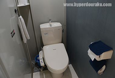 ウォシュレット付水洗洋式トイレ