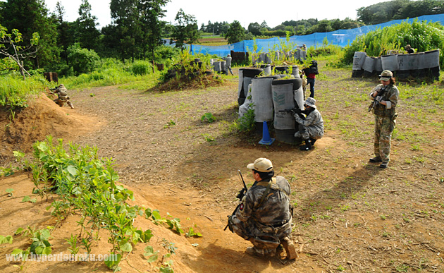 Aフィールド高台を防御するM4チーム
