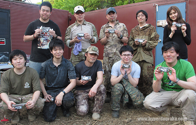 AK用スリングやBBローダー