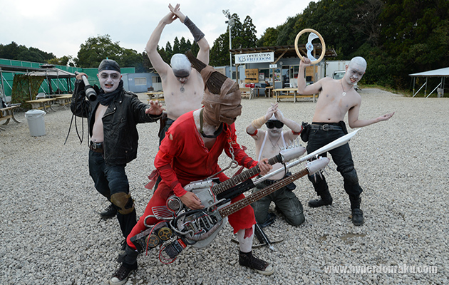 セフティは阿鼻叫喚のマッドな盛り上がり