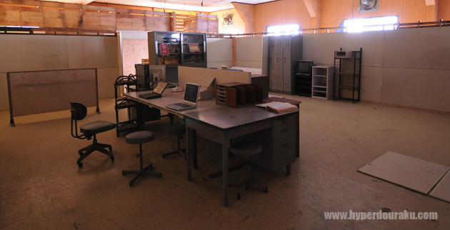 事務所を模したような