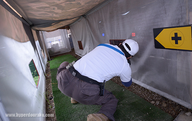 トンネル状の通路