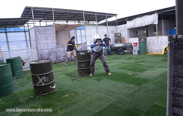 第5セクションではランダムに点灯するMETを順に狙う